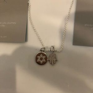BRAND NEW ORIGAMI OWL CORE COLLECTION NECKLACE
